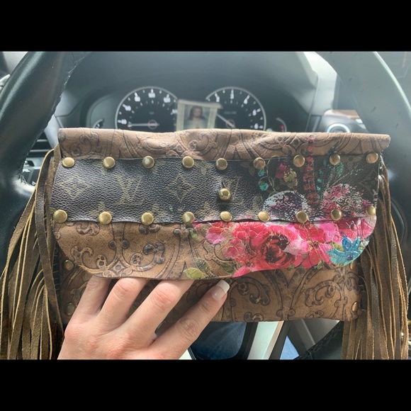 Purse - Picture 3 of 3